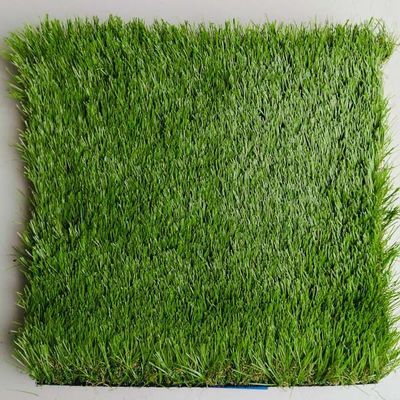 30 मिमी ढेर ऊंचाई कृत्रिम घास 200 टांके / एम और खेल और अवकाश के लिए मिश्रण पांच रंगों के साथ