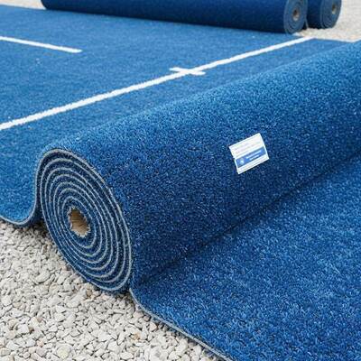 उत्कृष्ट प्रदर्शन के साथ खेल कोर्टों के लिए 12 मिमी उच्च घनत्व नीली कृत्रिम घास पैडल घास