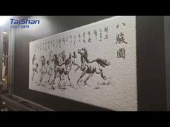 पैटर्न वाली कृत्रिम घास